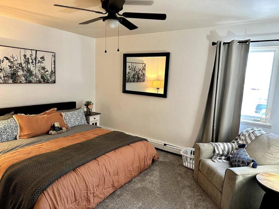 Comfortable 2Br Apt Central Fairbanks Exteriör bild